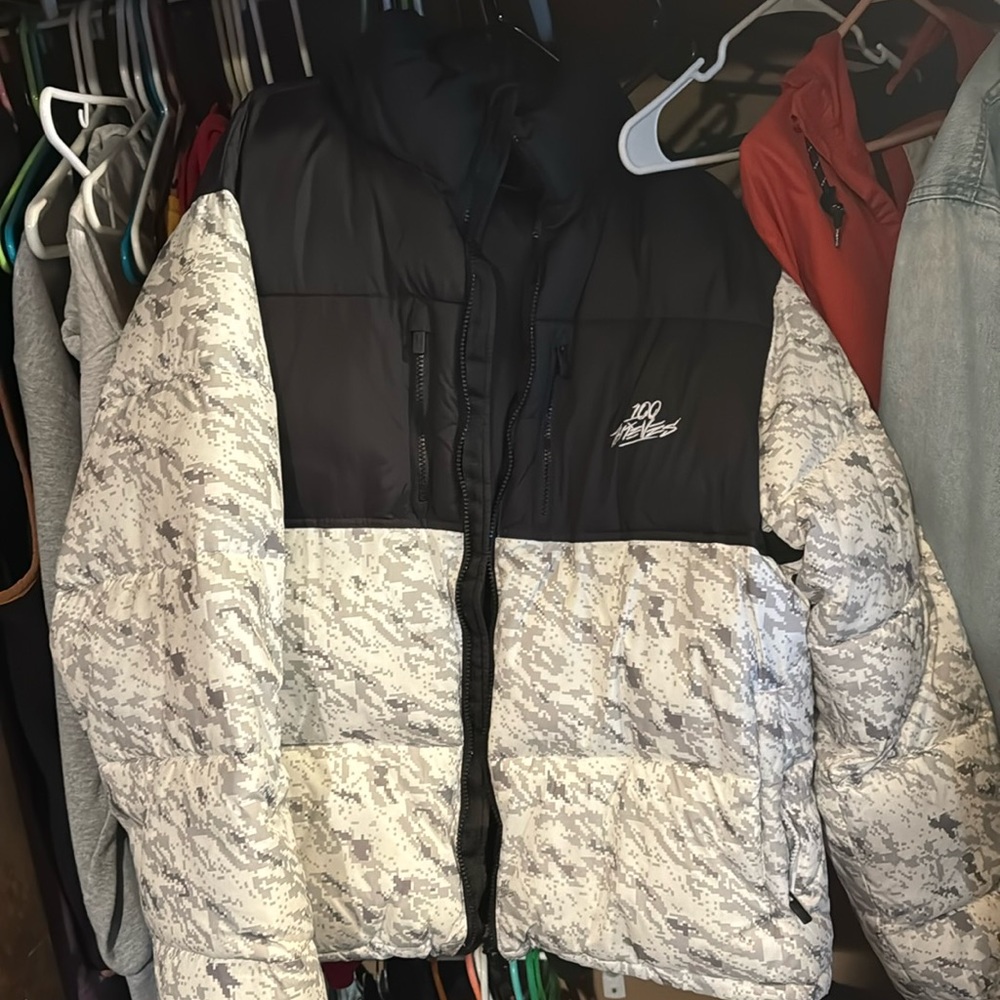 100 thieves coat